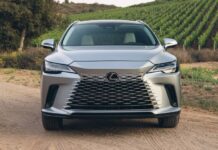 Lexus RX 350h del 2023, es un automóvil convencional más que un híbrido enchufable