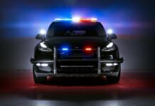 El primer vehículo eléctrico de policía de Tesla, debuta en una ciudad en California » 2023