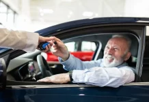 Los 10 mejores autos para conductores mayores en el 2023 »