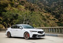 Los 10 mejores autos pequeños de lujo del 2023 »
