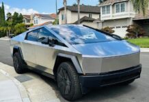 Tesla comienza las entregas de su nuevo cibercamión »