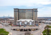 Gracias a Ford Motors, reabre la estación central de Michigan como centro cultural y tecnológico »