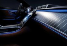 Luces que guían el camino: Los 5 autos con la mejor iluminación interior para noches de conducción