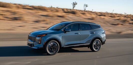 Los 5 SUVs compactos con mejor consumo de combustible del 2026