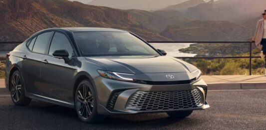 Los 5 autos del 2026 ideales para manejar en Miami y ciudades costeras