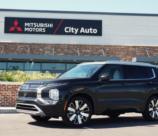 Se acerca la inauguración del primer concesionario-galería de Mitsubishi Motors