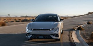 Kia da a conocer los precios del EV6 2026, fabricado en West Point, Georgia