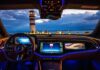 Los 5 autos del 2026 con mejor iluminación de cabina y pantallas para manejo nocturno