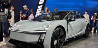 Los 5 sedanes del 2026 más recomendados para primer auto
