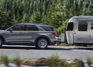 Los 5 SUVs medianos del 2026 con la mayor capacidad de remolque