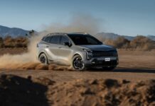 Kia da a conocer los precios de los modelos Sportage híbrido turbo (HEV) e híbrido turbo enchufable (PHEV) del 2027