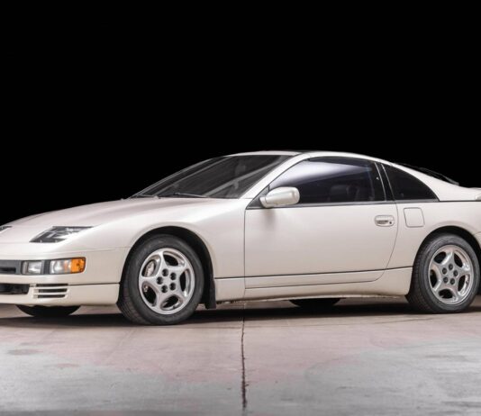 5 autos de los 90 que Hollywood convirtió en íconos (y hoy valen una fortuna)