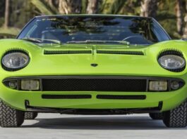 5 autos de garaje que sus dueños compraron por monedas y hoy valen fortunas