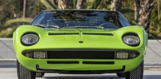 5 autos de garaje que sus dueños compraron por monedas y hoy valen fortunas