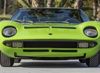 5 autos de garaje que sus dueños compraron por monedas y hoy valen fortunas