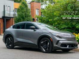 El nuevo Mitsubishi Eclipse Sportback EV ha sido nombrado SUV ecológico del año 2027 por Green Car Journal