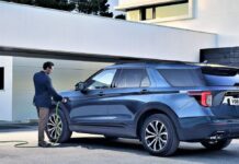 5 fabricantes de autos que están cambiando sus planes eléctricos para apostar por nuevas estrategias