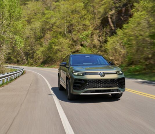El Volkswagen Tiguan SEL R-Line Turbo es nombrado mejor SUV compacto en los premios «Best of the Year 2026″